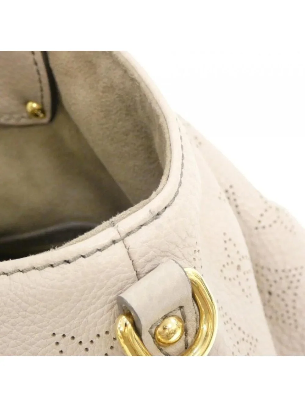 Louis Vuitton Mahina L Shoulder